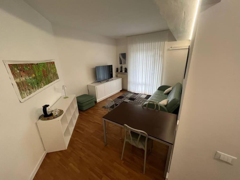 Appartamento Spazioso In Centro Пьяченца Экстерьер фото